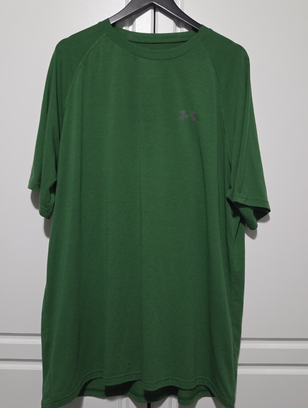 Under Armour Loose Heatgear Logo Mens XL Green Raglan Short Sleeve T-Shirt